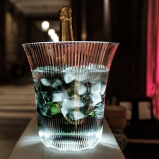 KIT CARNAVAL: Balde de Gelo PLAZA (1 unidade) + SUNLIGHT Beach (6 Taças) + MOONLIGHT Beach (6 Taças)