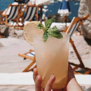 Box 12 Unidades - Copo multifuncional ITALESSE Tonic Beach Large (em plástico Policrystal®)